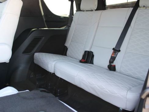 Used 2025 Cadillac Escalade Sport Platinum AWD/4WD image 52