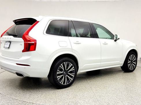Used 2020 Volvo XC90 T5 Momentum image 5