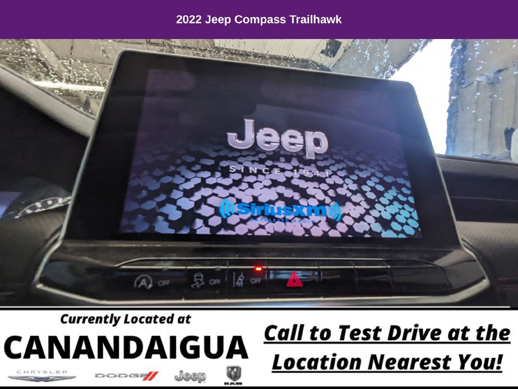 Used 2022 Jeep Compass Trailhawk w/ Trailhawk Convenience Group AWD/4WD image 14