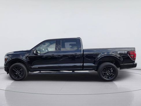 Certified 2025 Ford F150 Platinum w/ FX4 Off-Road Package AWD/4WD image 5