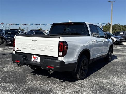 New 2026 Honda Ridgeline Black Edition image 5