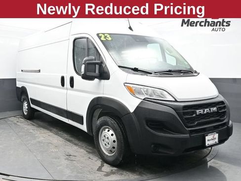 Used 2023 RAM ProMaster 2500 FWD image 1