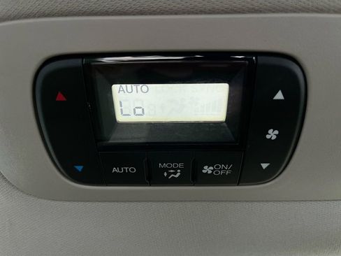 Used 2025 Honda Odyssey Elite image 27