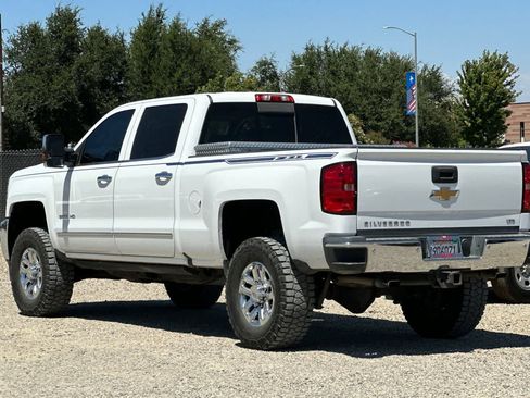 Used 2016 Chevrolet Silverado 2500 LTZ w/ LTZ Plus Package AWD/4WD image 7