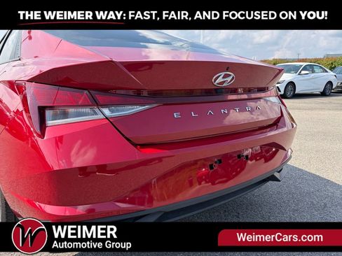 Used 2023 Hyundai Elantra SEL FWD image 14