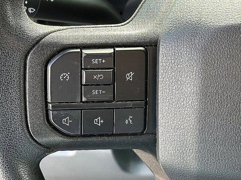 Used 2023 Ford F250 XLT w/ FX4 Off-Road Package image 17