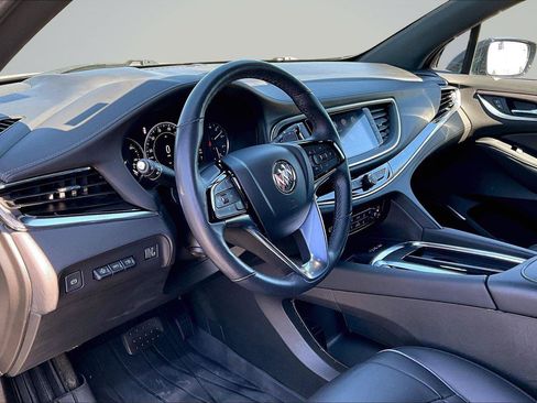 Used 2024 Buick Enclave Avenir w/ Avenir Technology Package AWD/4WD image 15
