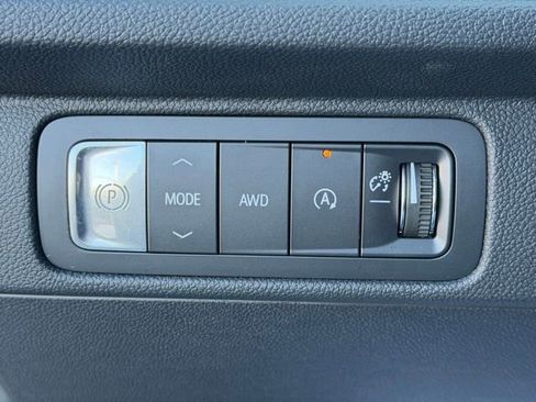 New 2026 Chevrolet Traverse LT w/ Driver Confidence Package image 30