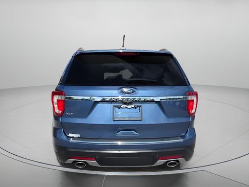 Certified 2018 Ford Explorer XLT w/ Equipment Group 202A image 25