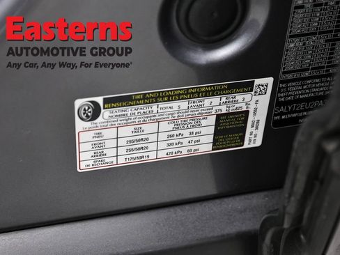 Used 2023 Land Rover Range Rover Velar R-Dynamic S image 36