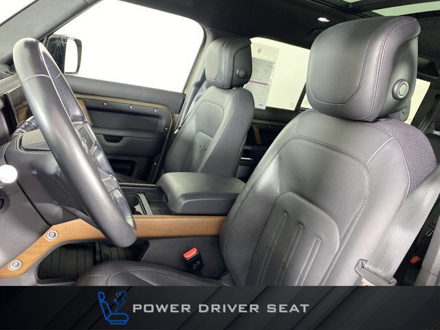 Used 2022 Land Rover Defender 110 X AWD/4WD image 18