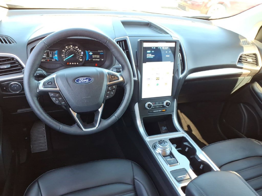 Used 2024 Ford Edge SEL w/ Convenience Package AWD/4WD image 9