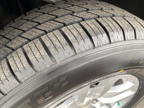 Certified 2020 Chevrolet Silverado 1500 LT w/ All-Star Edition image 22