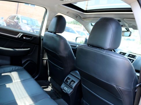 Used 2019 Subaru Legacy 2.5i Limited image 42