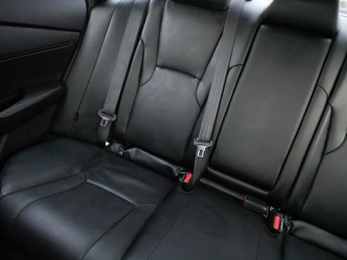 Used 2023 Honda Accord EX-L image 12