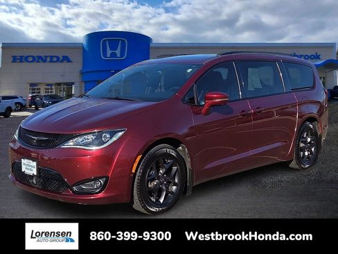 Used 2019 Chrysler Pacifica Limited w/ Advanced Safetytec Group image 1