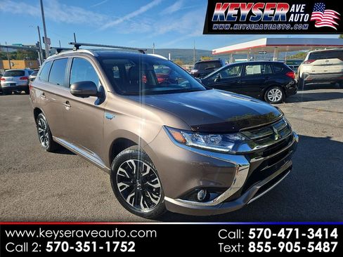 Used 2018 Mitsubishi Outlander GT image 1