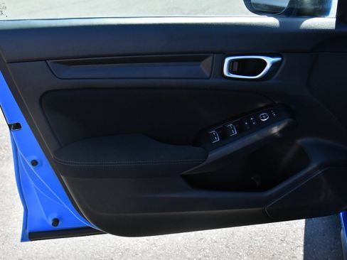 Used 2022 Honda Civic Sport image 13