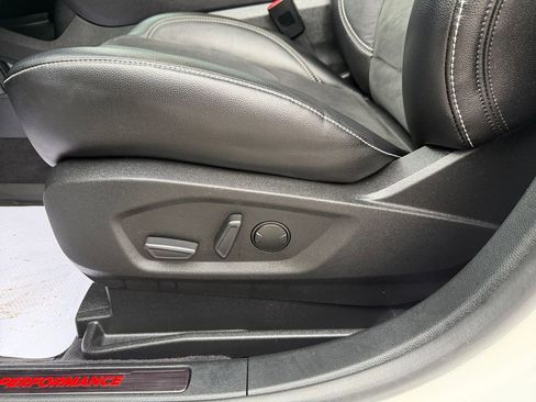 Used 2023 Ford Edge ST image 12