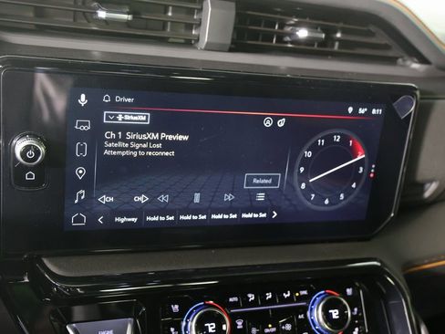 Certified 2025 GMC Sierra 1500 AT4 w/ AT4 Premium Package image 10