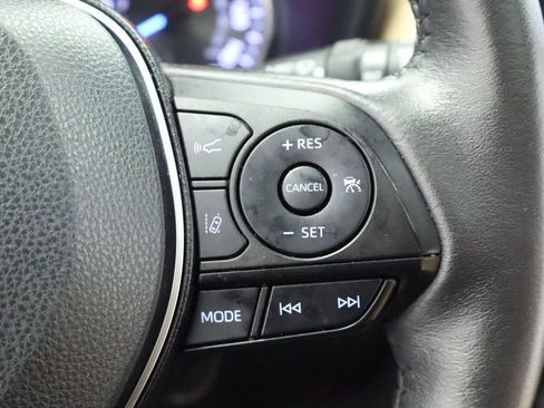 Used 2022 Toyota RAV4 XLE w/ Convenience Package AWD/4WD image 33