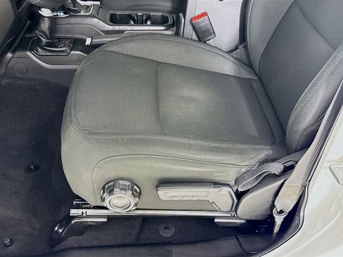 Used 2021 Jeep Wrangler Unlimited Sport image 16