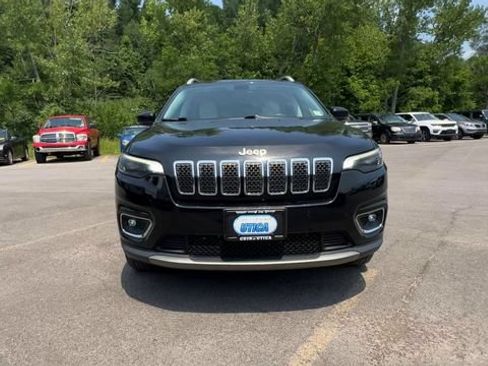 Used 2019 Jeep Cherokee Limited AWD/4WD image 3