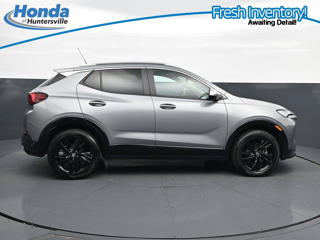 Used 2024 Buick Encore GX Sport Touring AWD/4WD image 11
