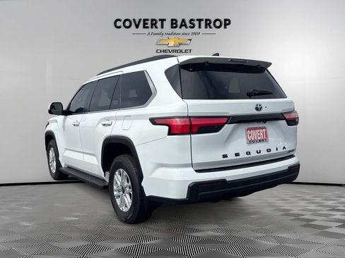 Used 2025 Toyota Sequoia SR5 image 5