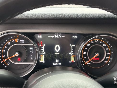 Used 2021 Jeep Wrangler Unlimited Sport AWD/4WD image 26