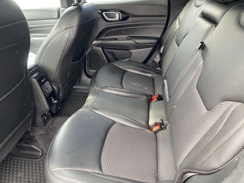 Used 2022 Jeep Compass Altitude w/ Convenience Group image 25