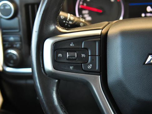 Used 2022 Chevrolet Silverado 1500 LT RWD image 29