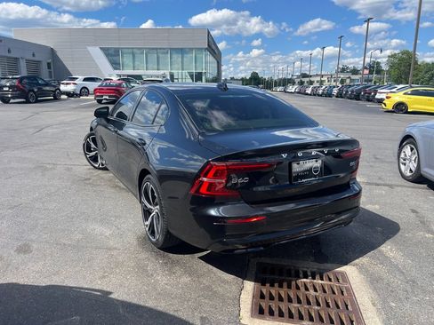 Used 2024 Volvo S60 B5 Core w/ Climate Package AWD/4WD image 4