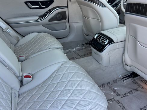 Certified 2022 Mercedes-Benz S 580 4MATIC Sedan image 33