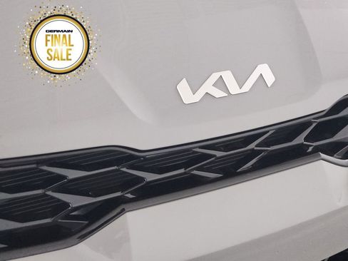 Certified 2025 Kia K5 GT-Line image 11