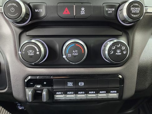 Used 2022 RAM 2500 Big Horn w/ Cold Weather Group image 55