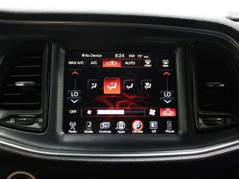 Used 2015 Dodge Challenger R/T Scat Pack RWD image 18