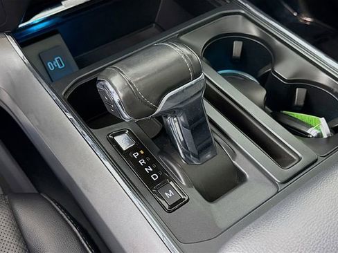 Used 2021 Ford F150 Lariat w/ Equipment Group 502A High image 17