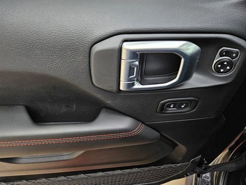 New 2026 Jeep Wrangler Unlimited Rubicon image 16