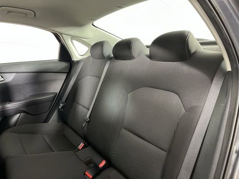 Used 2021 Kia Forte Sedan FWD image 21