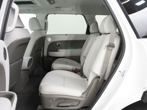 Used 2026 Hyundai Palisade SEL Premium image 19