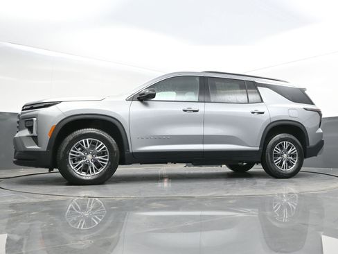 New 2026 Chevrolet Traverse LT FWD image 43