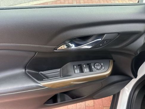 Used 2019 GMC Acadia SL FWD image 13