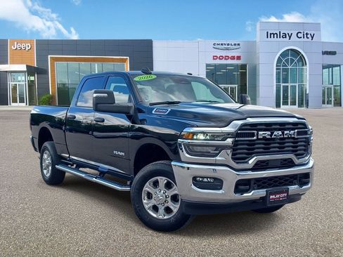 Used 2026 RAM 2500 Big Horn AWD/4WD image 1