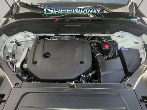 Used 2023 Volvo XC90 B6 Core w/ Climate Package AWD/4WD image 7