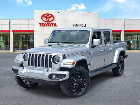 Used 2022 Jeep Gladiator Overland image 1