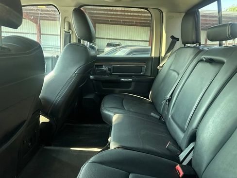 Used 2018 RAM 2500 Laramie w/ Snow Chief Group AWD/4WD image 17