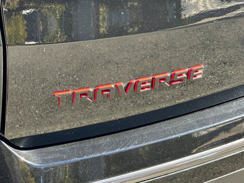 Used 2023 Chevrolet Traverse Premier w/ Redline Edition image 27