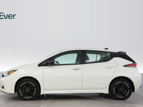 Used 2024 Nissan Leaf SV Plus FWD image 15