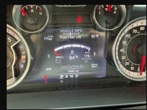 Used 2016 RAM 2500 Laramie w/ Snow Chief Group AWD/4WD image 4